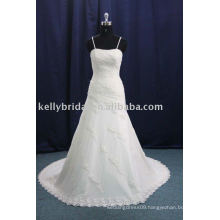 2012Imported Quality Lace Elegant Wedding Gown